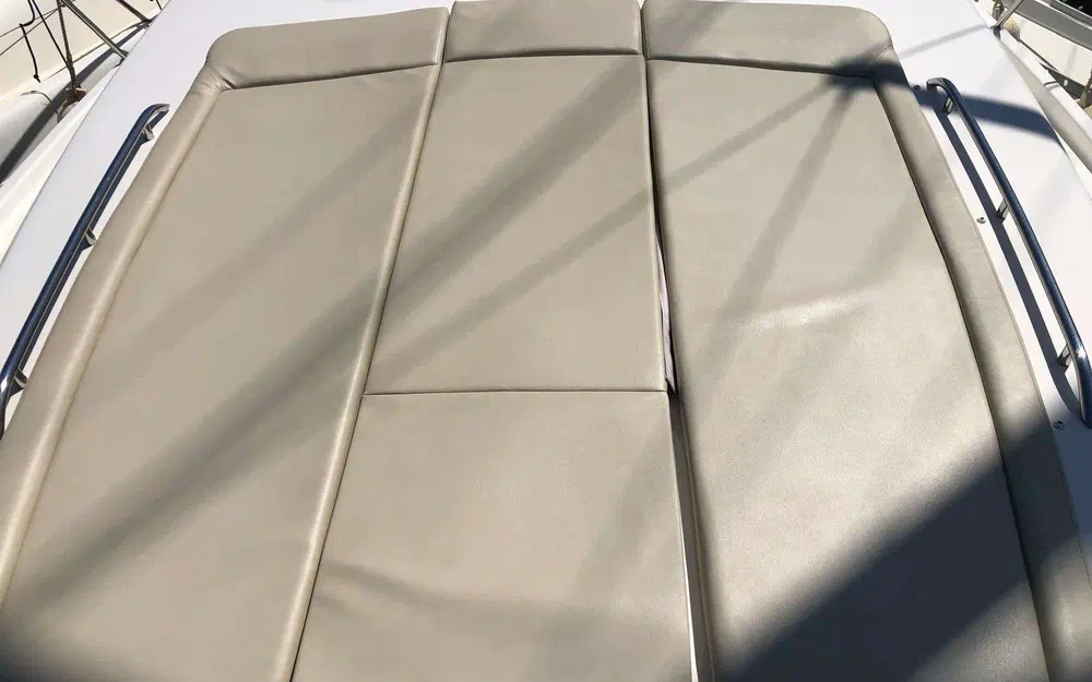 slider 16 Jeanneau Prestige 38