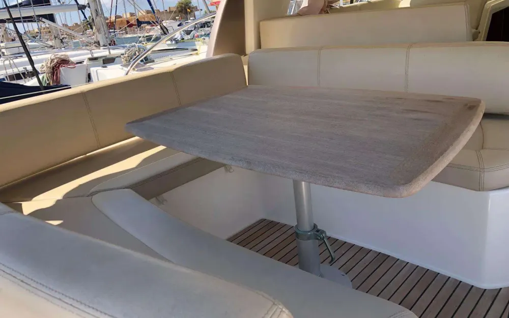 slider 1 Jeanneau Prestige 38 S