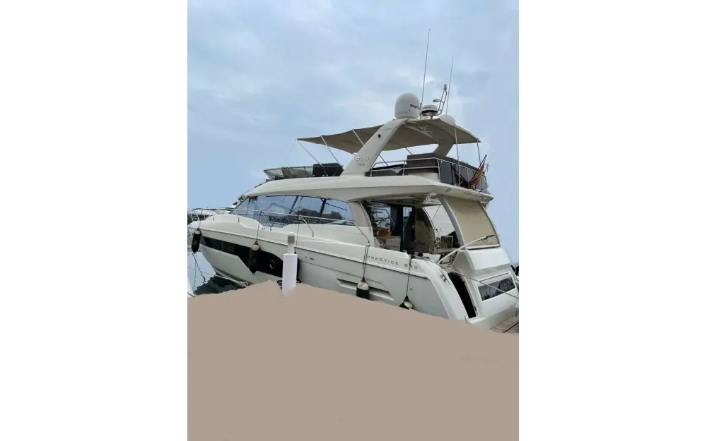 slider 0 Jeanneau Prestige 630