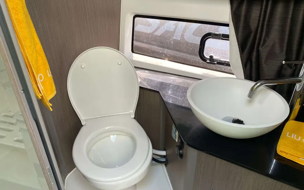 slider 3 Beneteau Gran Turismo 32