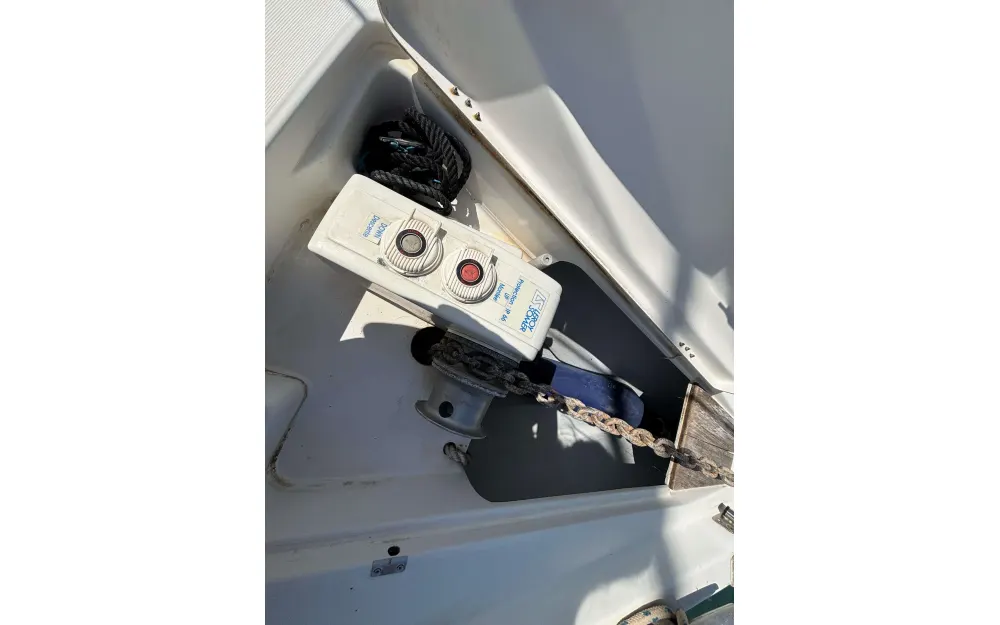 slider 9 Beneteau Oceanis 411 Clipper