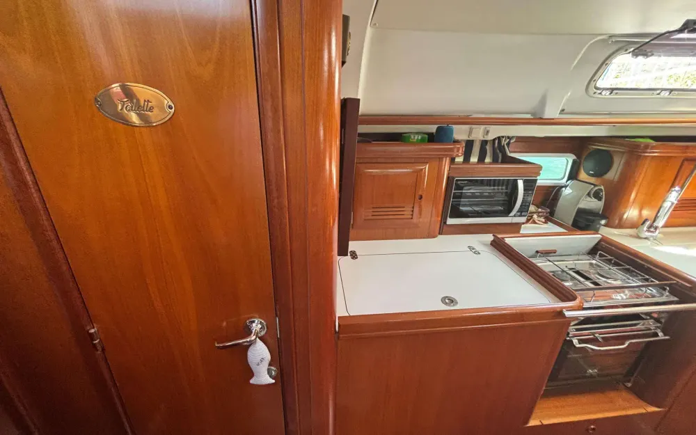 slider 1 Beneteau Oceanis 411 Clipper