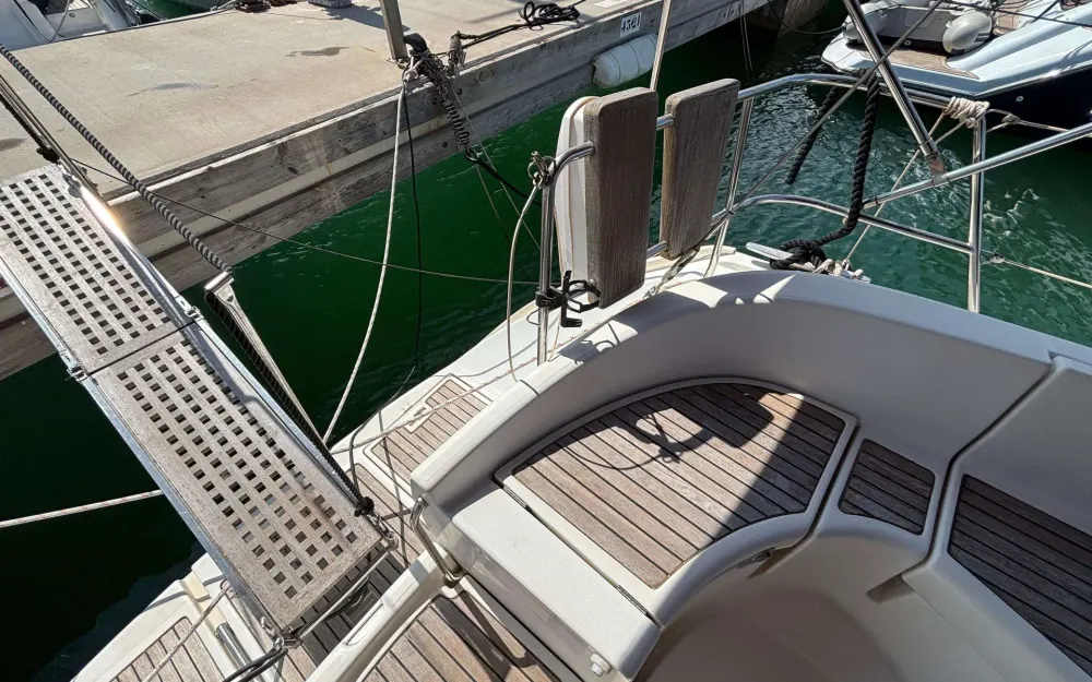 slider 37 Beneteau Oceanis 411 Clipper