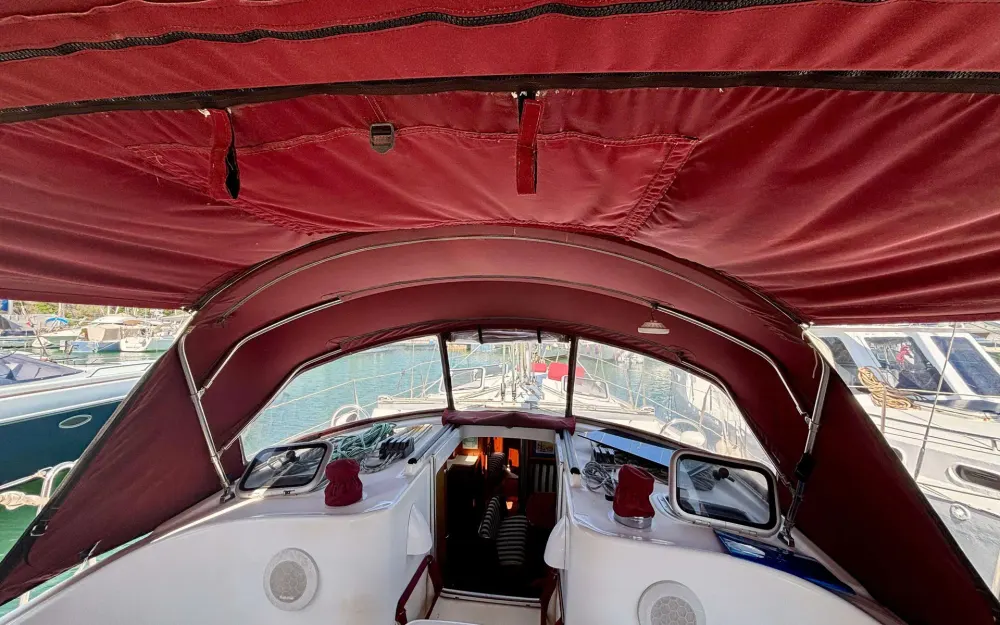 slider 43 Beneteau Oceanis 411 Clipper