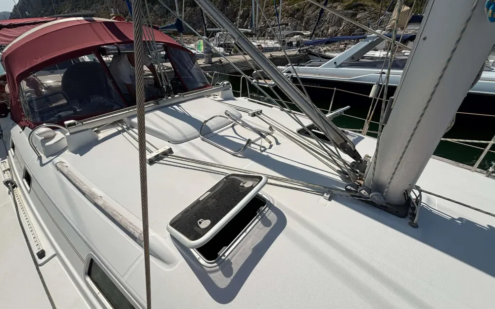 slider 55 Beneteau Oceanis 411 Clipper