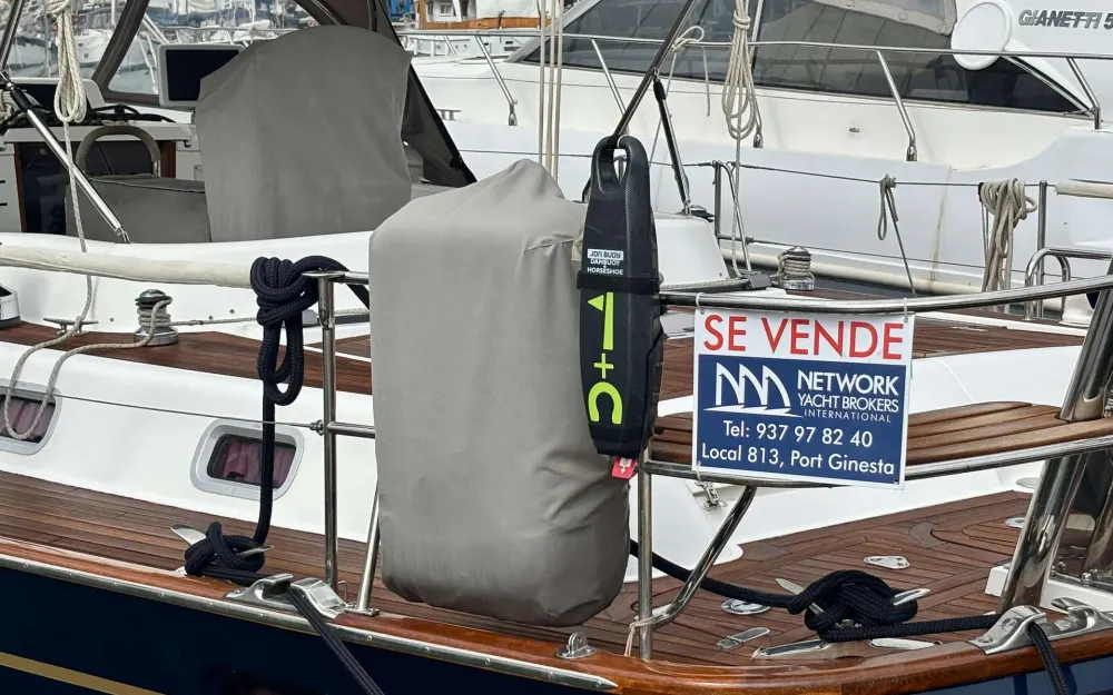 slider 38 Oyster  56