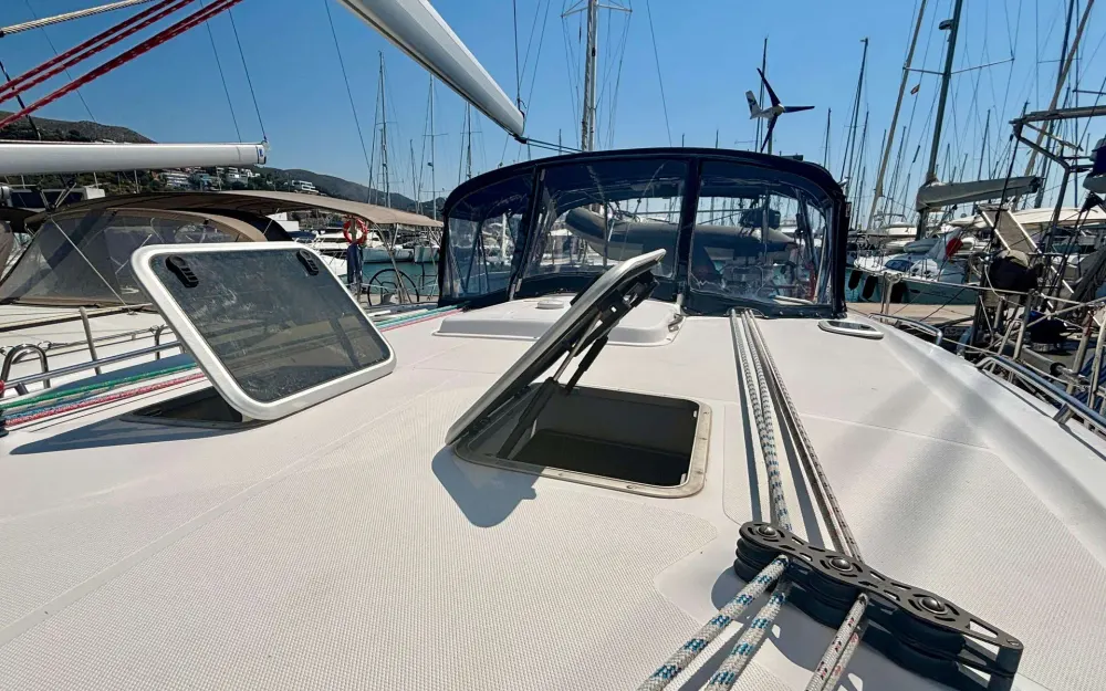slider 31 Hunter  49