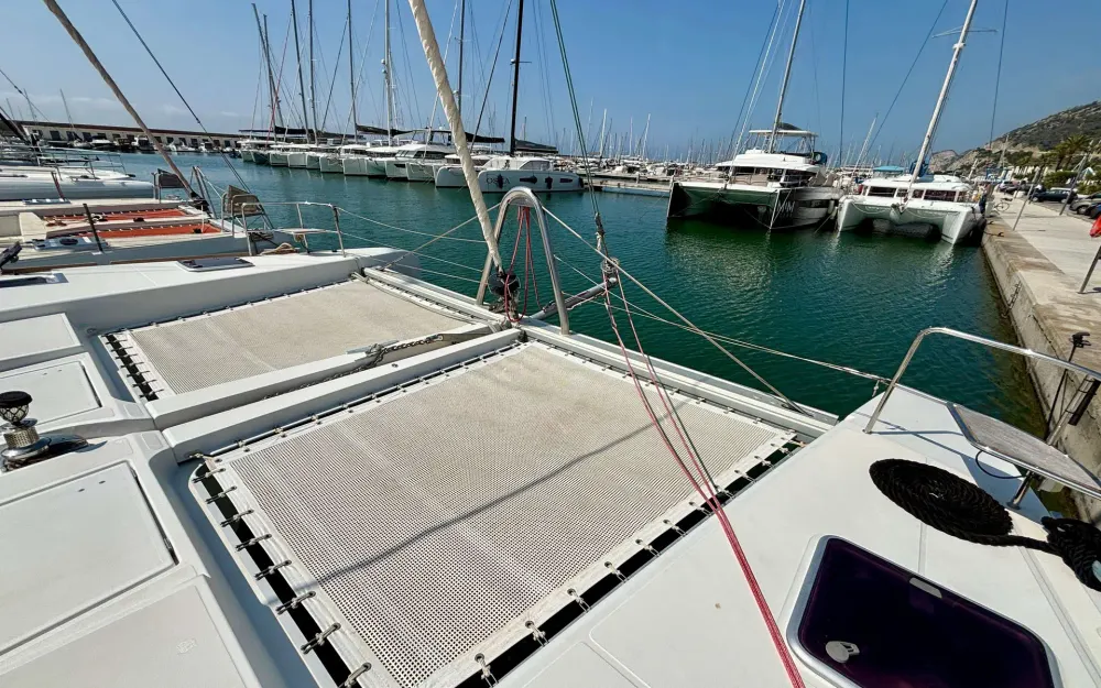 slider 20 Lagoon  52 F