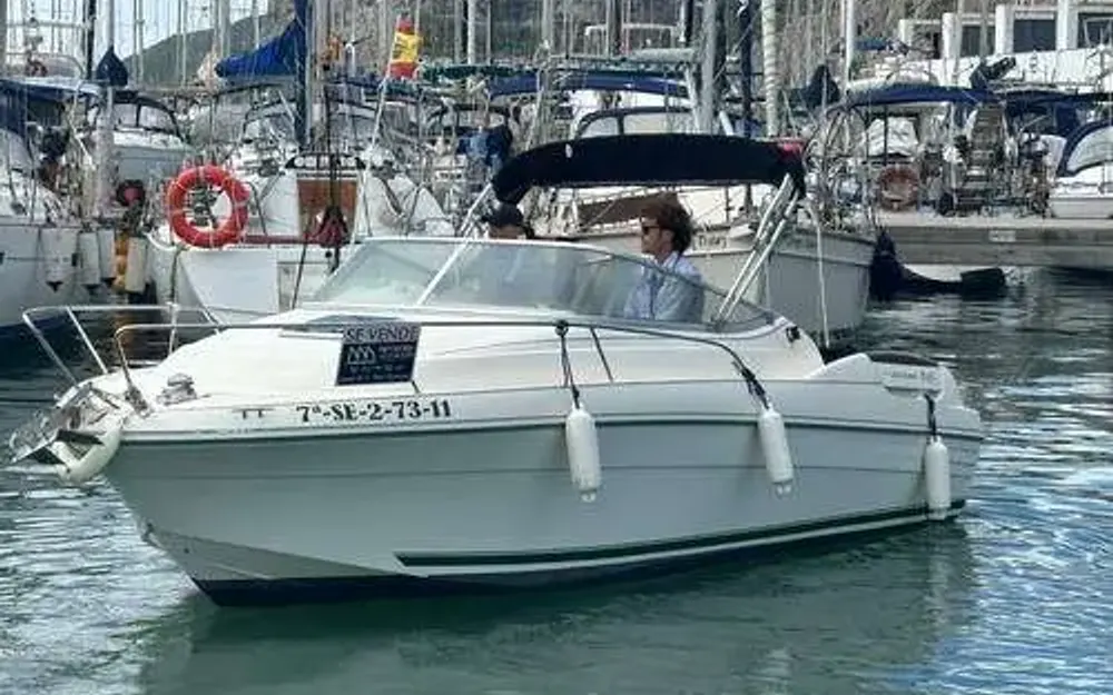slider 0 Jeanneau Leader 705