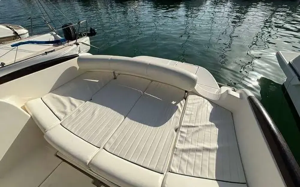 slider 18 Jeanneau Leader 705