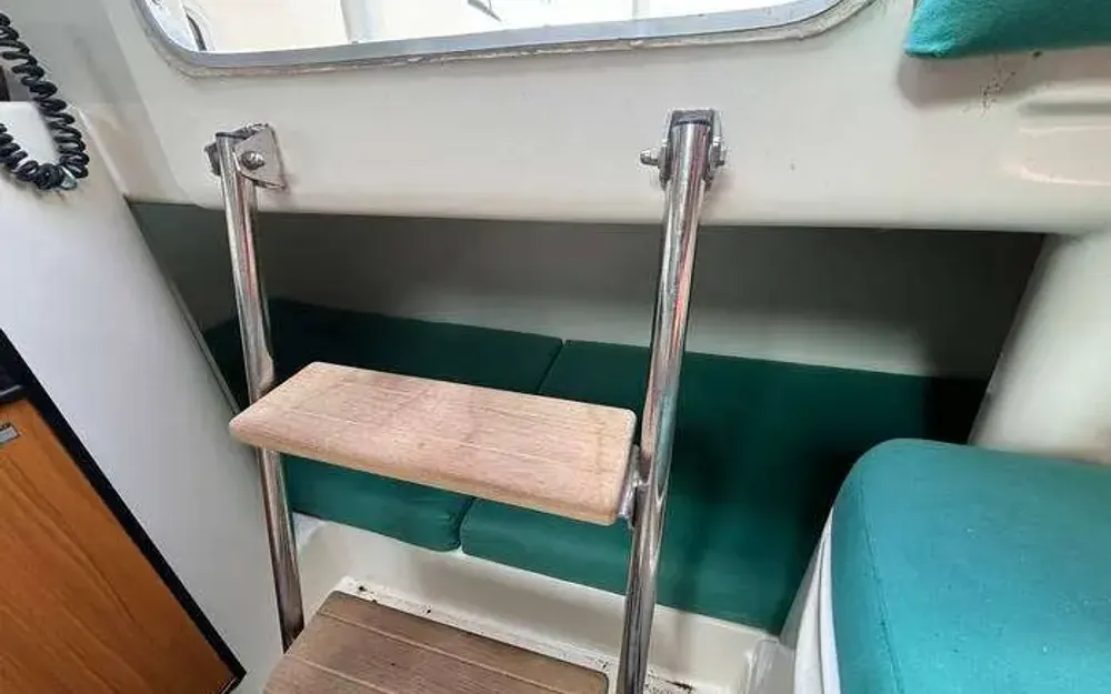 slider 30 Jeanneau Leader 705