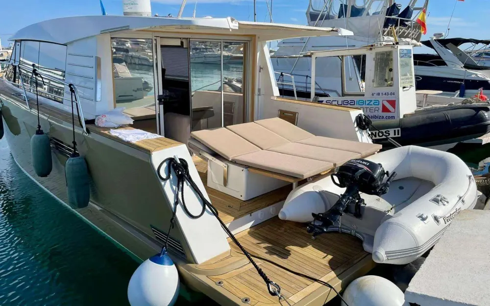 slider 10 Fjord  40 Cruiser