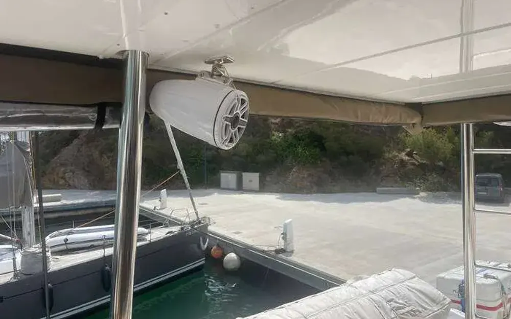 slider 2 Bali Catamarans Bali 5.4