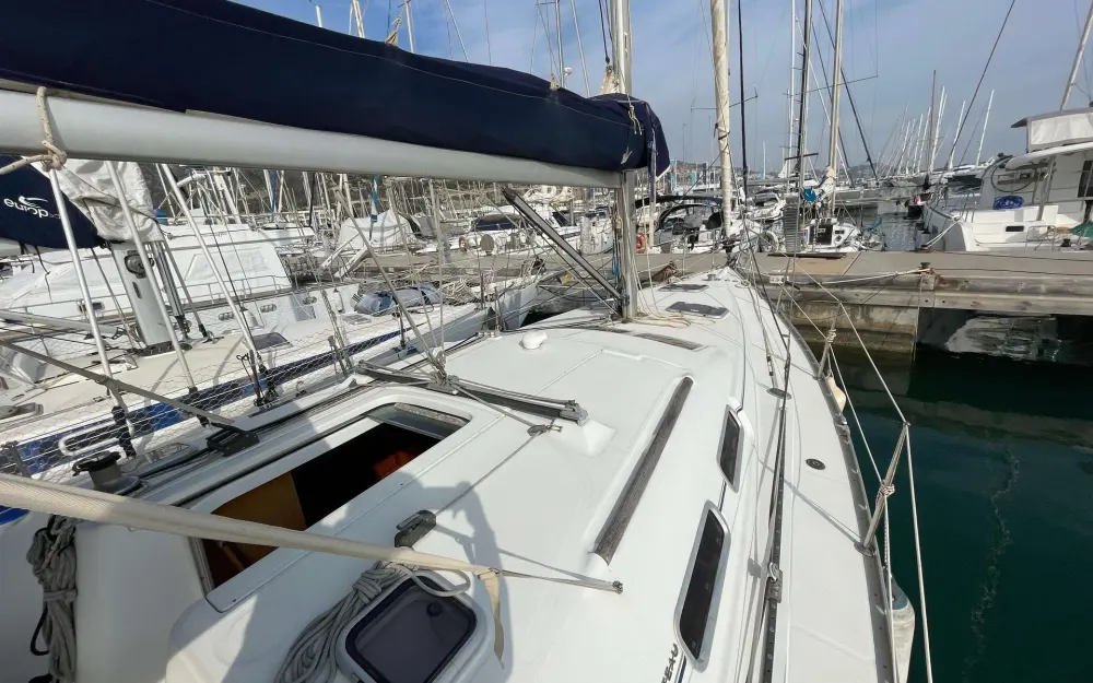 slider 18 Beneteau Oceanis 373 Clipper
