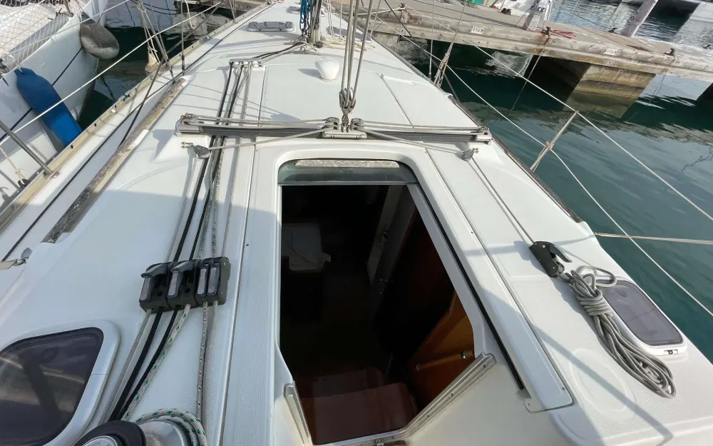 slider 4 Beneteau Oceanis 373 Clipper