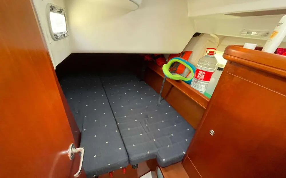 slider 8 Beneteau Oceanis 373 Clipper