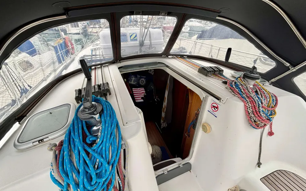 slider 9 Beneteau Oceanis 373 Clipper