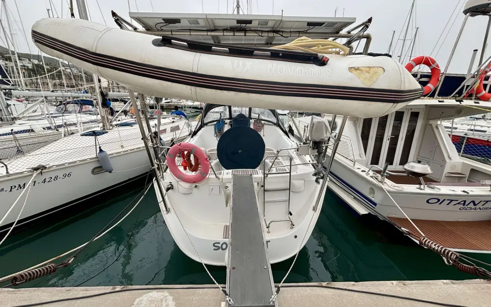 slider 14 Beneteau Oceanis 373 Clipper