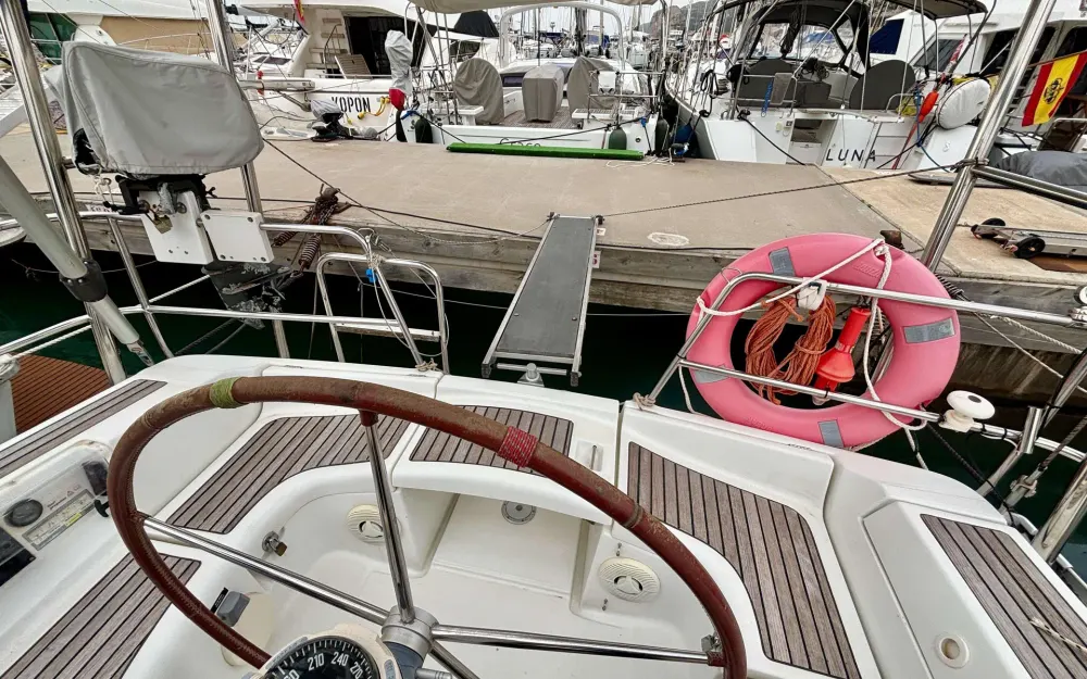 slider 16 Beneteau Oceanis 373 Clipper