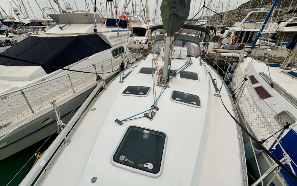 slider 17 Beneteau Oceanis 373 Clipper