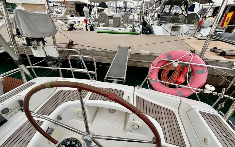 slider 27 Beneteau Oceanis 373 Clipper