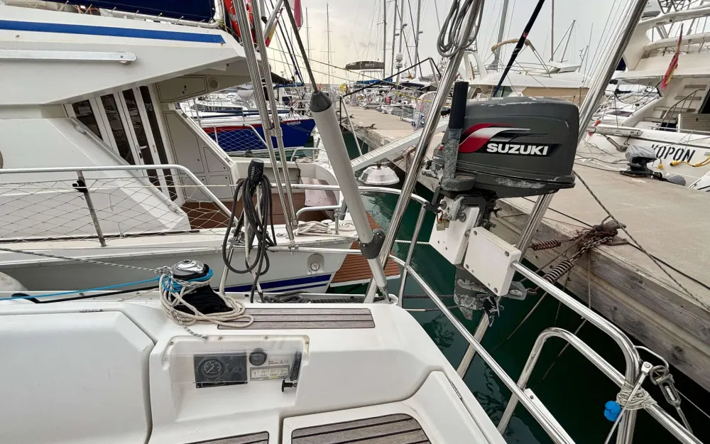 slider 6 Beneteau Oceanis 373 Clipper