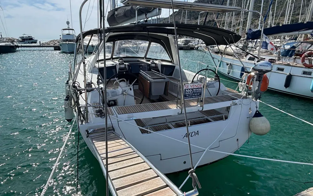 slider 12 Beneteau Oceanis 45