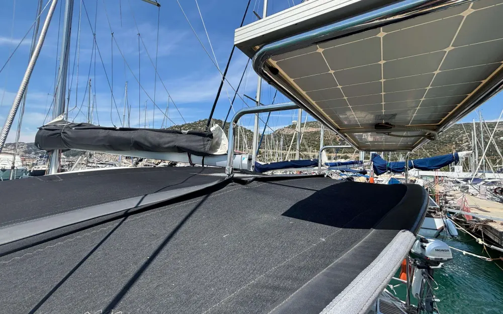 slider 2 Beneteau Oceanis 45