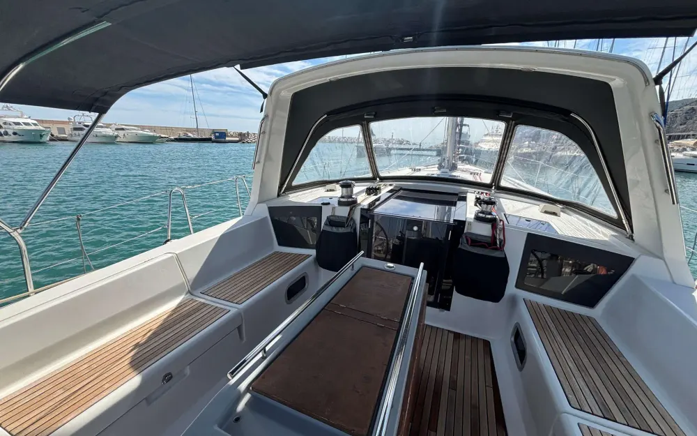 slider 37 Beneteau Oceanis 45