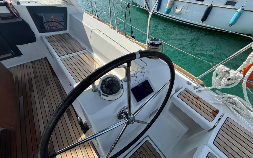slider 38 Beneteau Oceanis 45