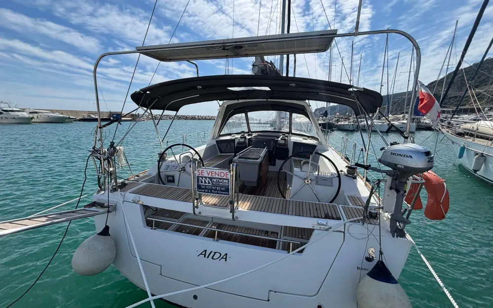 slider 5 Beneteau Oceanis 45