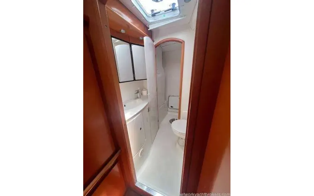 slider 5 Lagoon  440