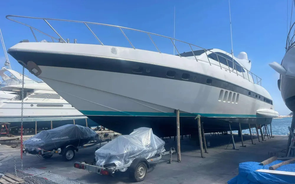 slider 43 Mangusta  72