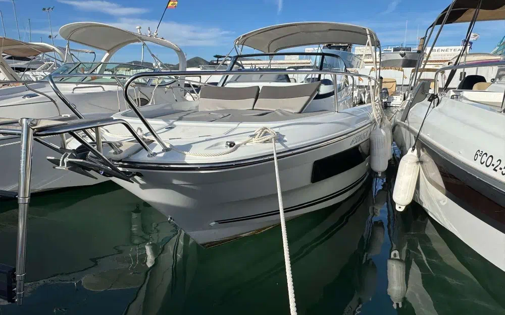 slider 0 Jeanneau Cap Camarat 7.5 WA