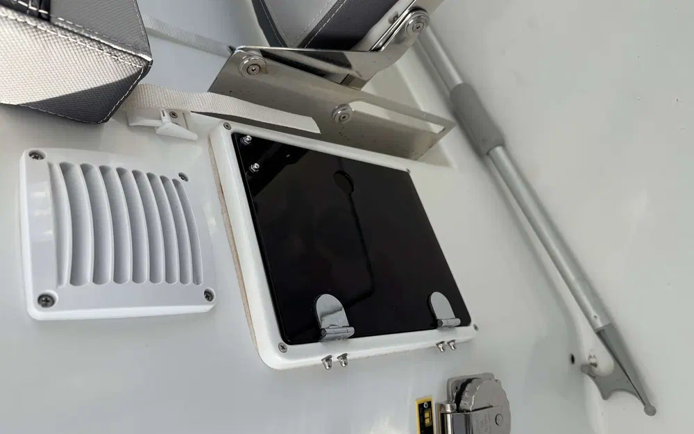 slider 23 Jeanneau Cap Camarat 7.5 WA