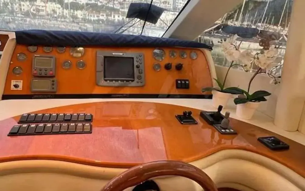 slider 2 Astondoa  43