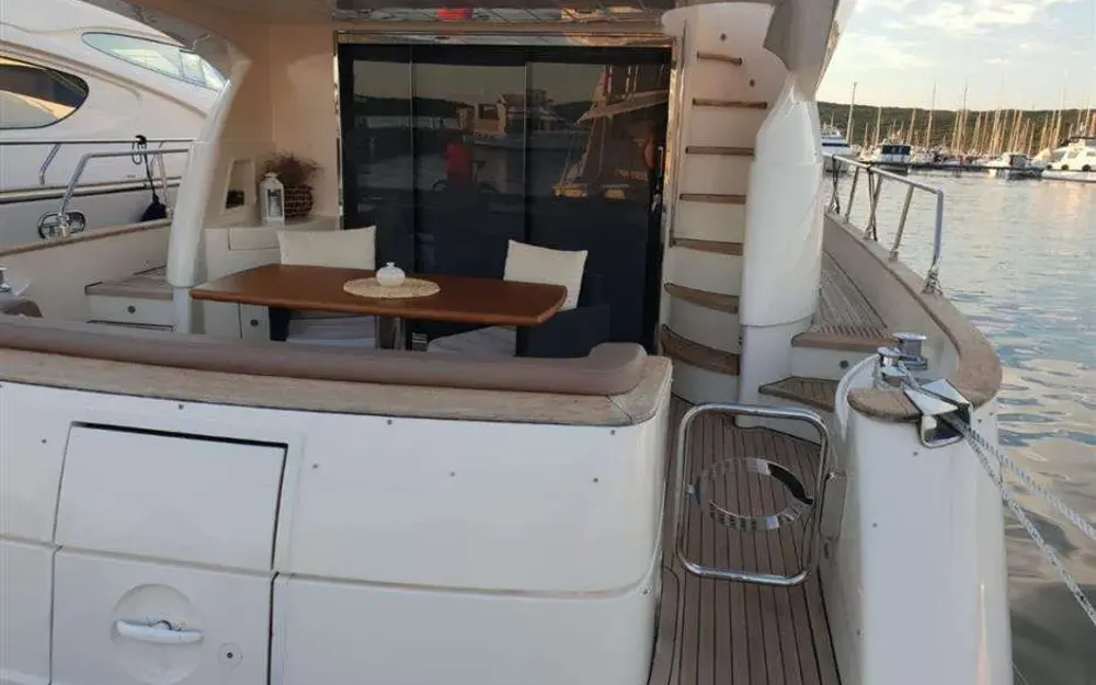 slider 13 Cayman  62 Fly