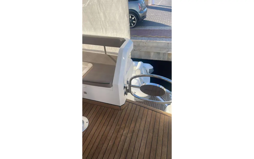 slider 1 Pearl Yachts Pearl 50