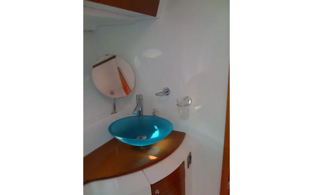 slider 6 Beneteau Antares 12 Fly