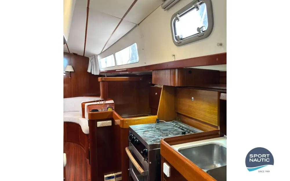 slider 17 Beneteau Oceanis 44 CC