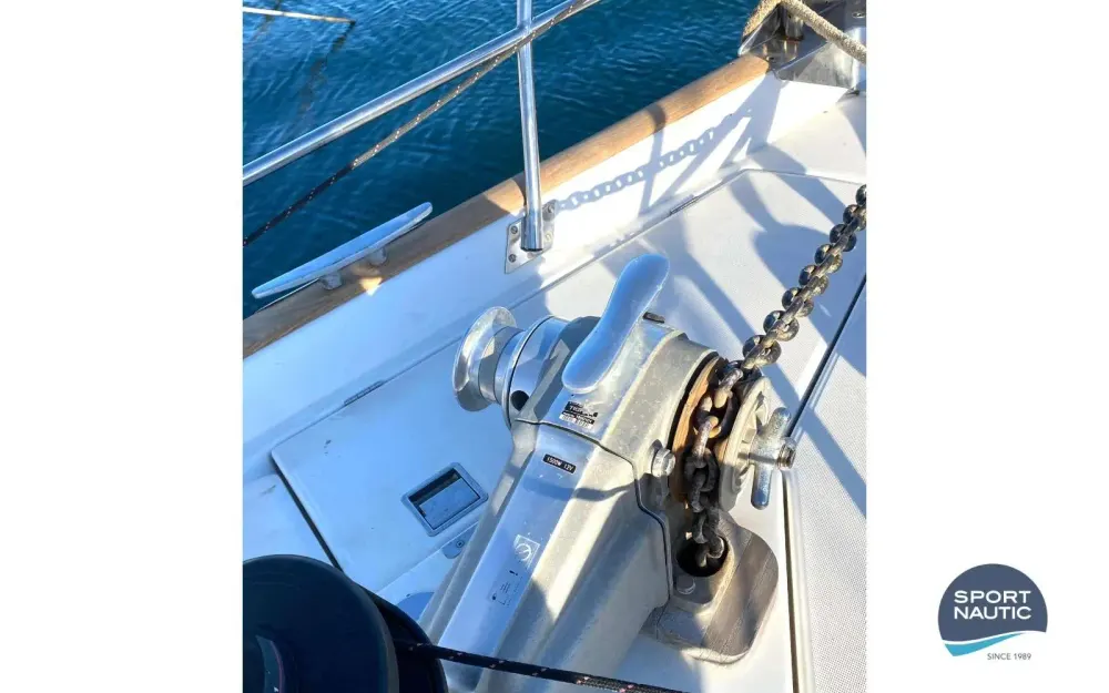 slider 2 Beneteau Oceanis 44 CC