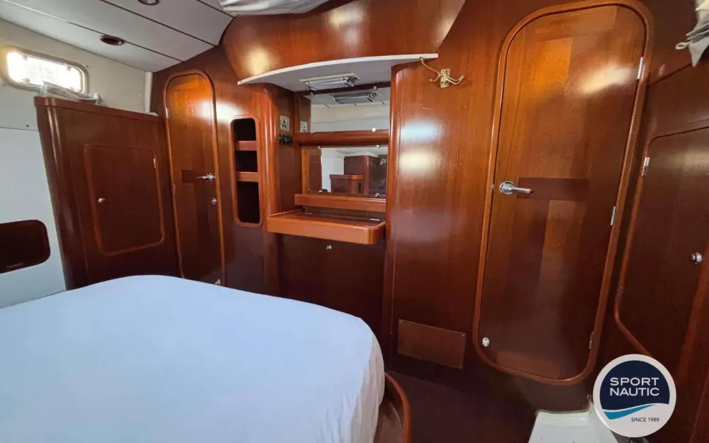 slider 8 Beneteau Oceanis 44 CC