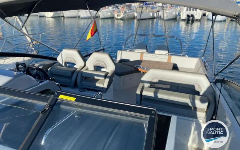 slider 16 Beneteau Flyer 10