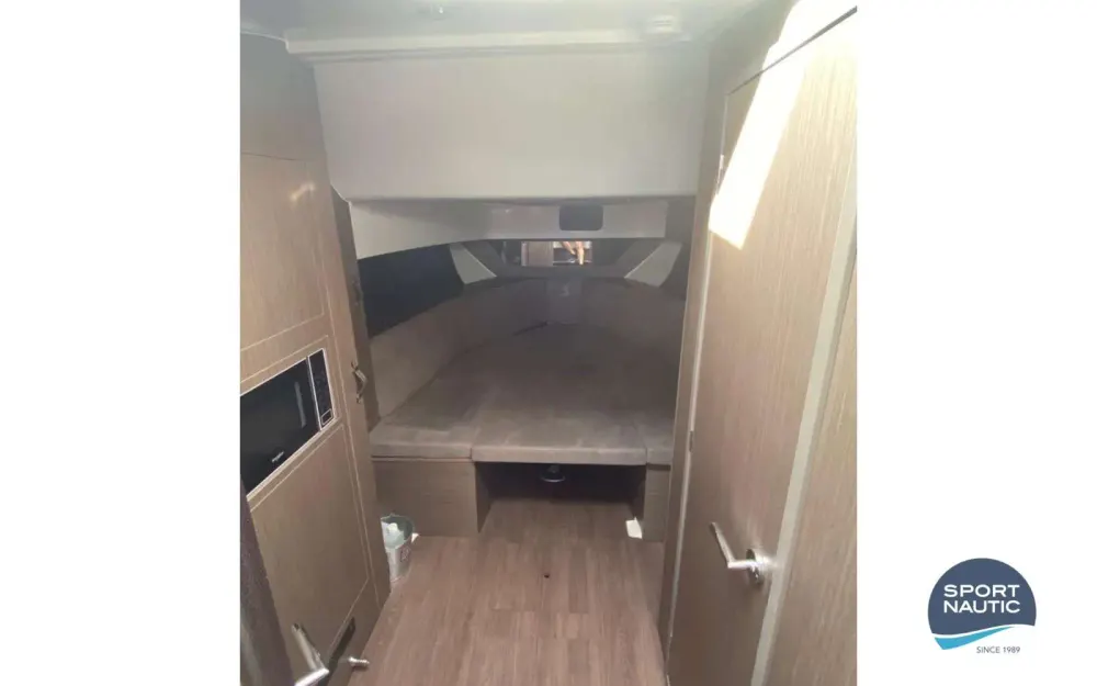 slider 19 Beneteau Flyer 10