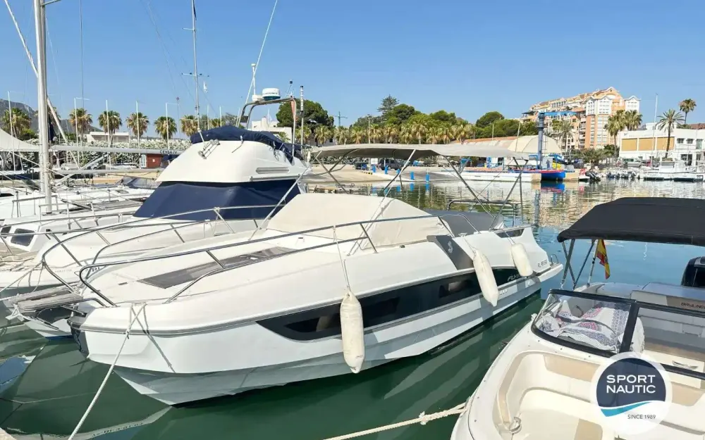 slider 0 Beneteau Flyer 8.8 SUNdeck