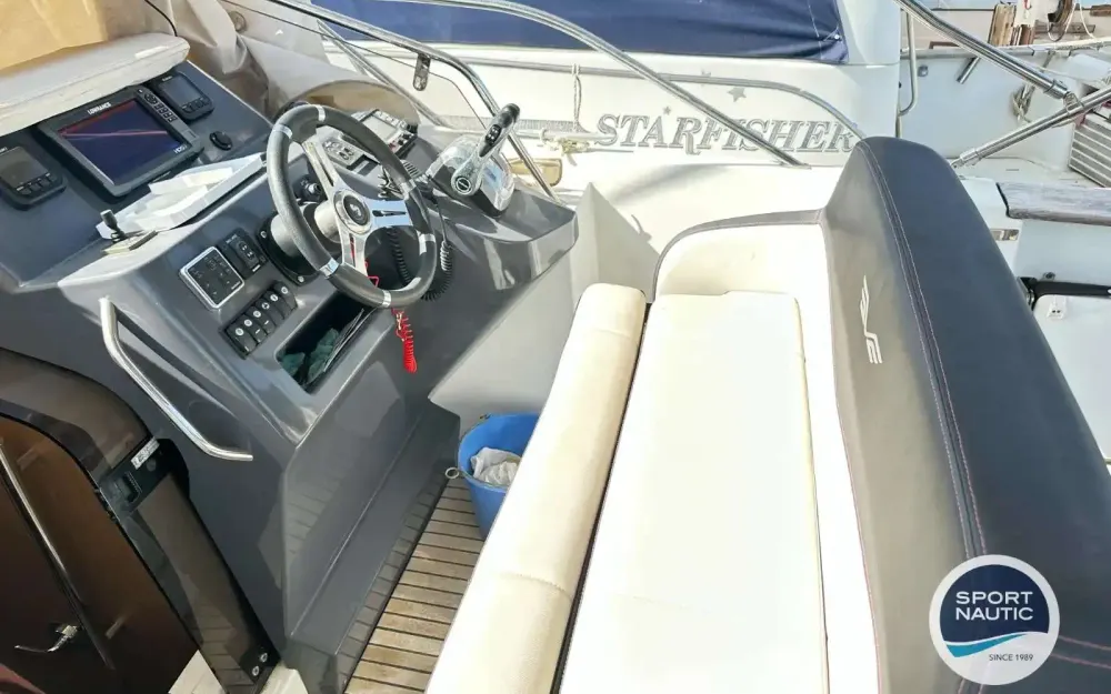 slider 1 Beneteau Flyer 8.8 SUNdeck