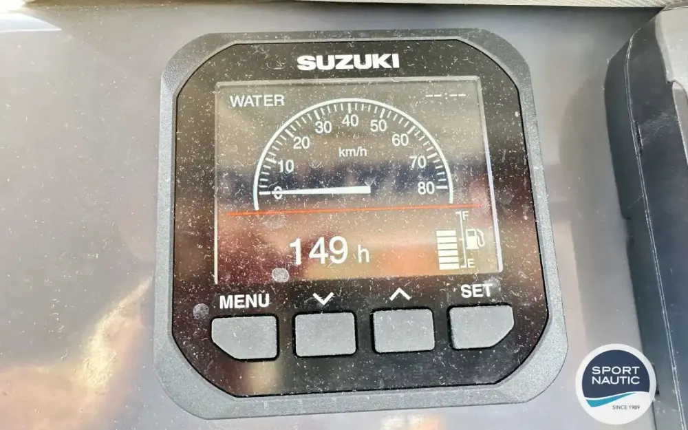 slider 6 Beneteau Flyer 8.8 SUNdeck