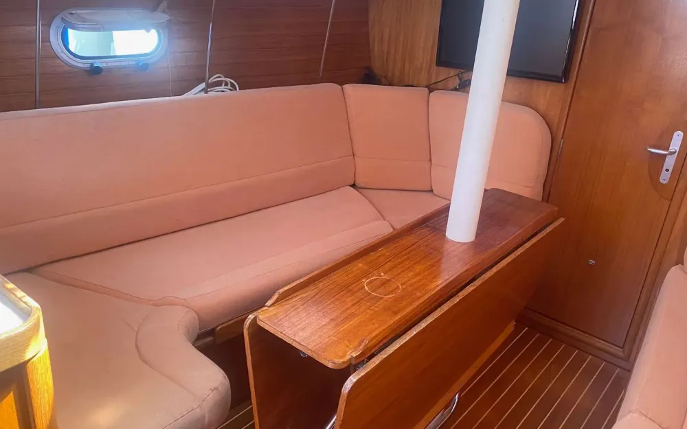 slider 14 Jeanneau Sun Odyssey 31