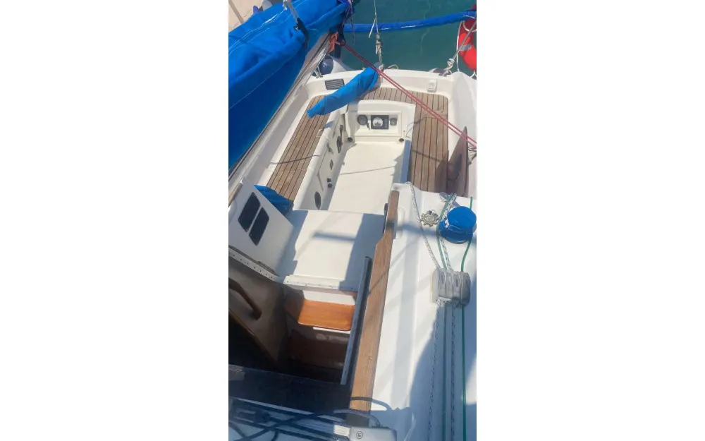 slider 6 Jeanneau Sun Odyssey 31