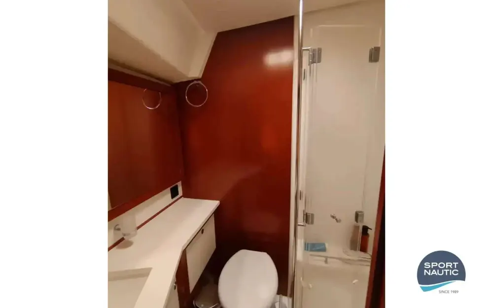 slider 7 Beneteau Oceanis 58